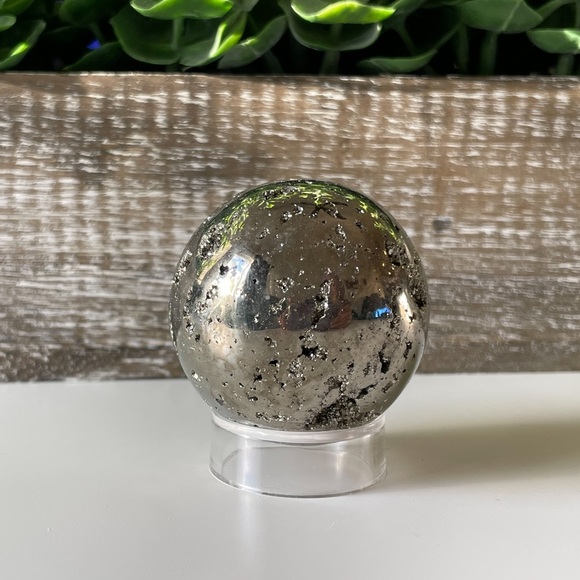 Pyrite Sphere - Picture 3 of 16